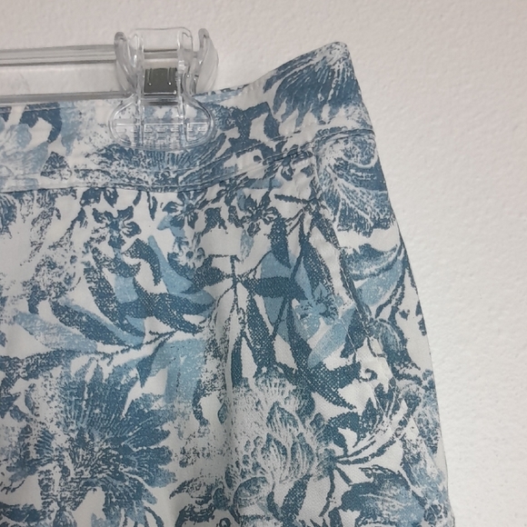 Floral Blue and White Skirt​ - Picture 6 of 14
